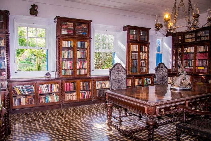 Arquitetura histórica e ambientes do Estâncias Duvivier Hotel