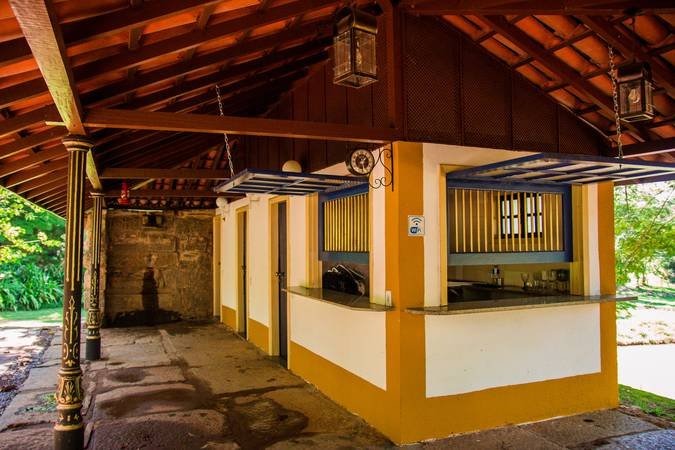 Arquitetura histórica e ambientes do Estâncias Duvivier Hotel